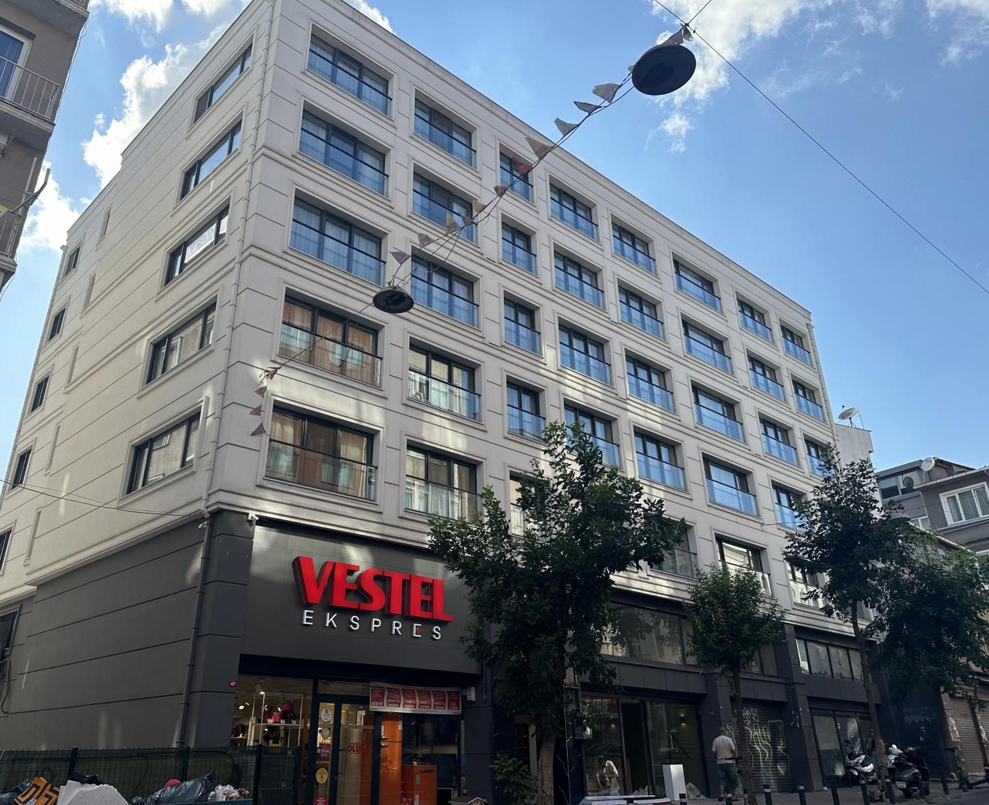 Roys Hotel & Suites Istanbul Exterior photo